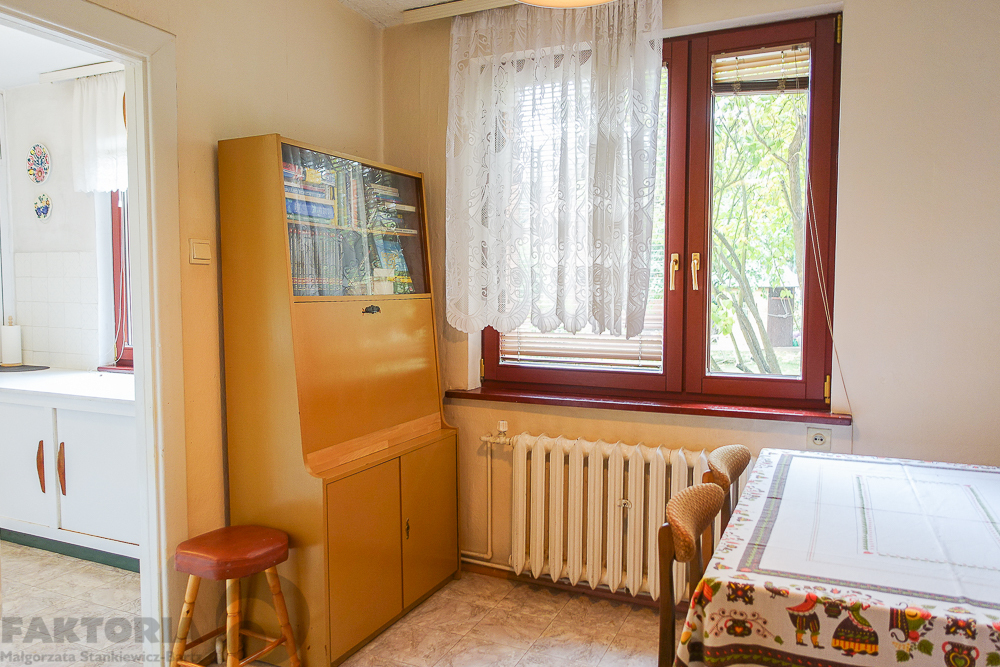 Parter domu, ogród, garaż, piwnica 690.000 zł (4)