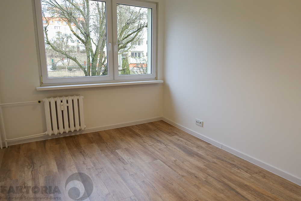 os. Książąt Pomorskich 2 pok. 46m2 2600 zł Ip. (10)