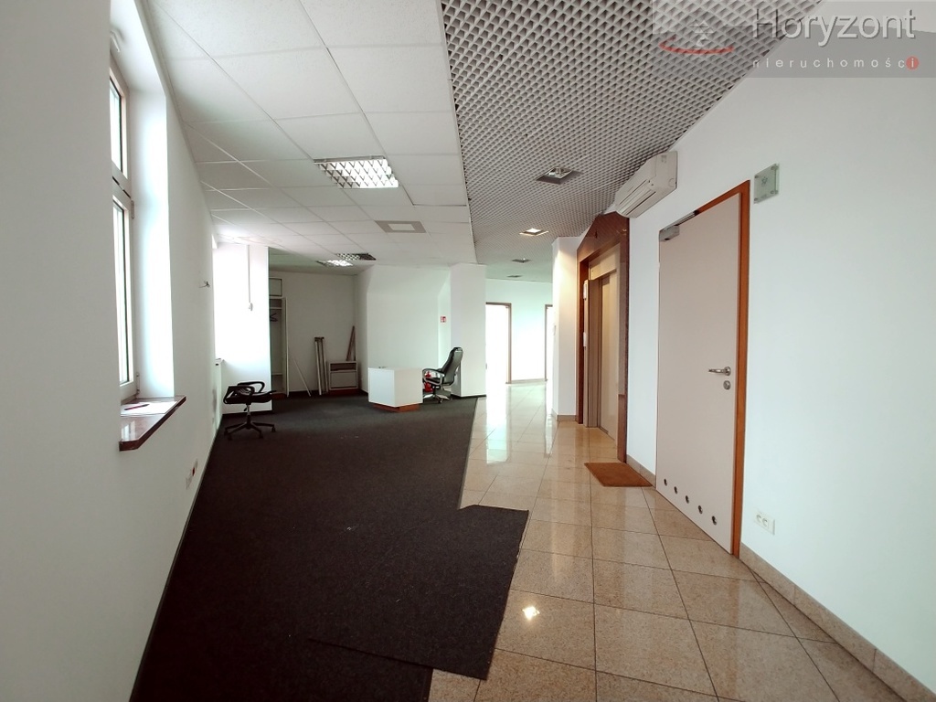 Lokal 150/600m2, serce miasta 70zł/1m2 + vat (6)