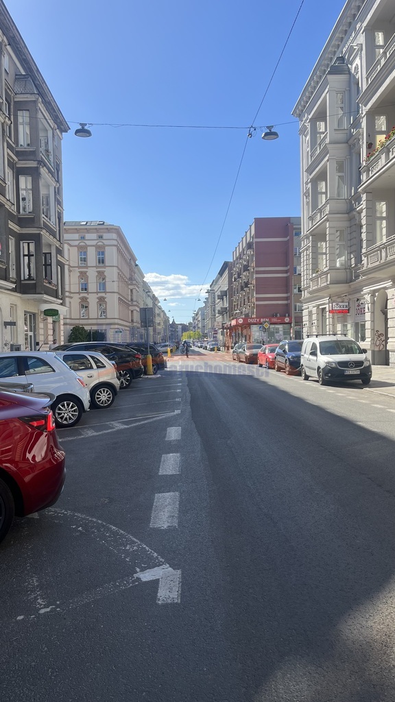 Lokal doskonały  również pod gastronomię Centrum. (2)