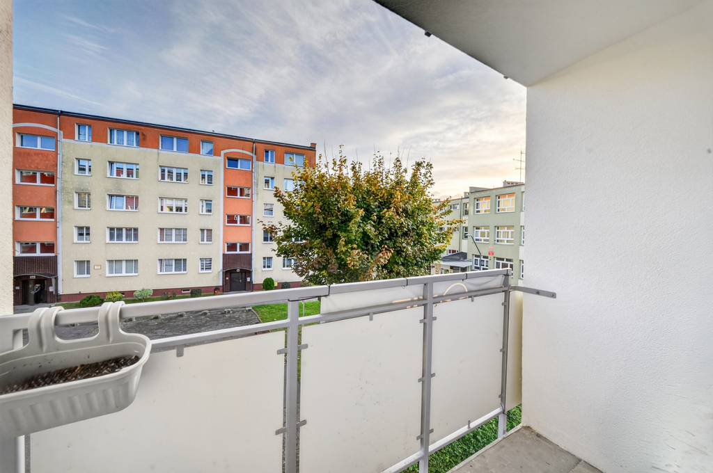 47,61 m2 - 2 pok + duży balkon + piwnica 4,94 m2 + świetna lokalizacja (9)