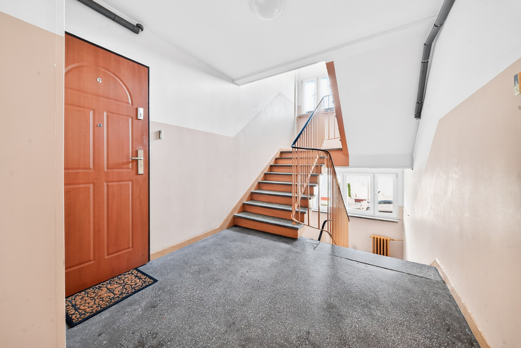47,61 m2 - 2 pok + duży balkon + piwnica 4,94 m2 + świetna lokalizacja (15)