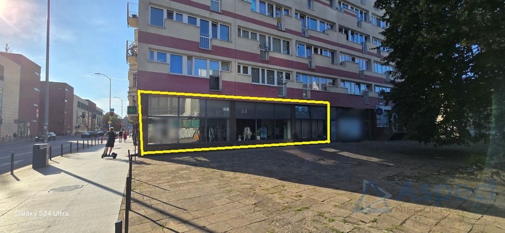 Lokal użytkowy 118 m2 przy CH Kaskada (2)