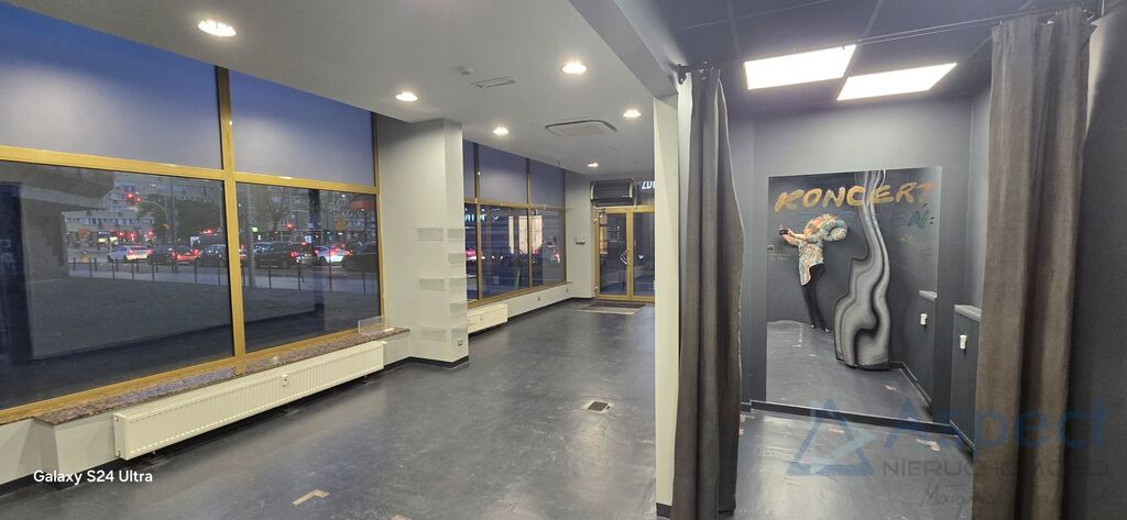 Lokal użytkowy 118 m2 przy CH Kaskada (17)