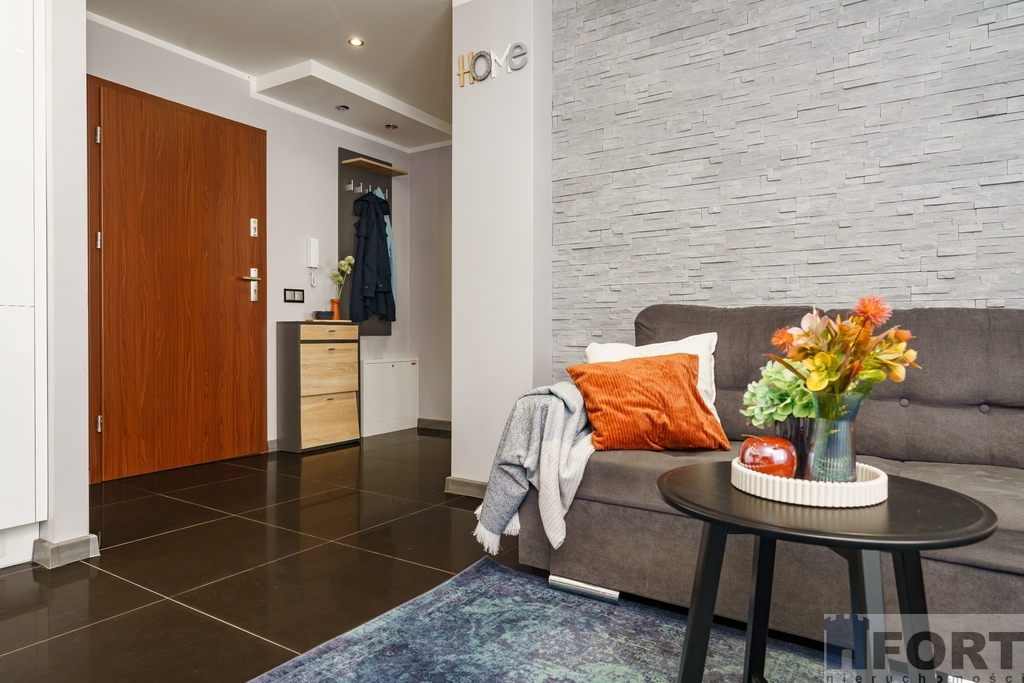 Dwupokojowe mieszkanie z ogródkiem i miejscem post. - ul. Orczykowa (5)