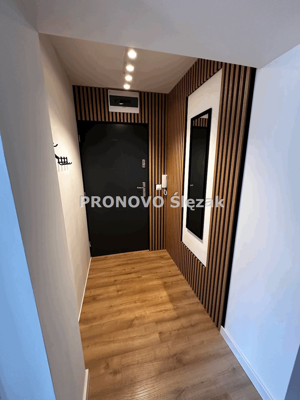 Sprzedam mieszkanie 2 pokoje, 38m2 po remoncie (7)