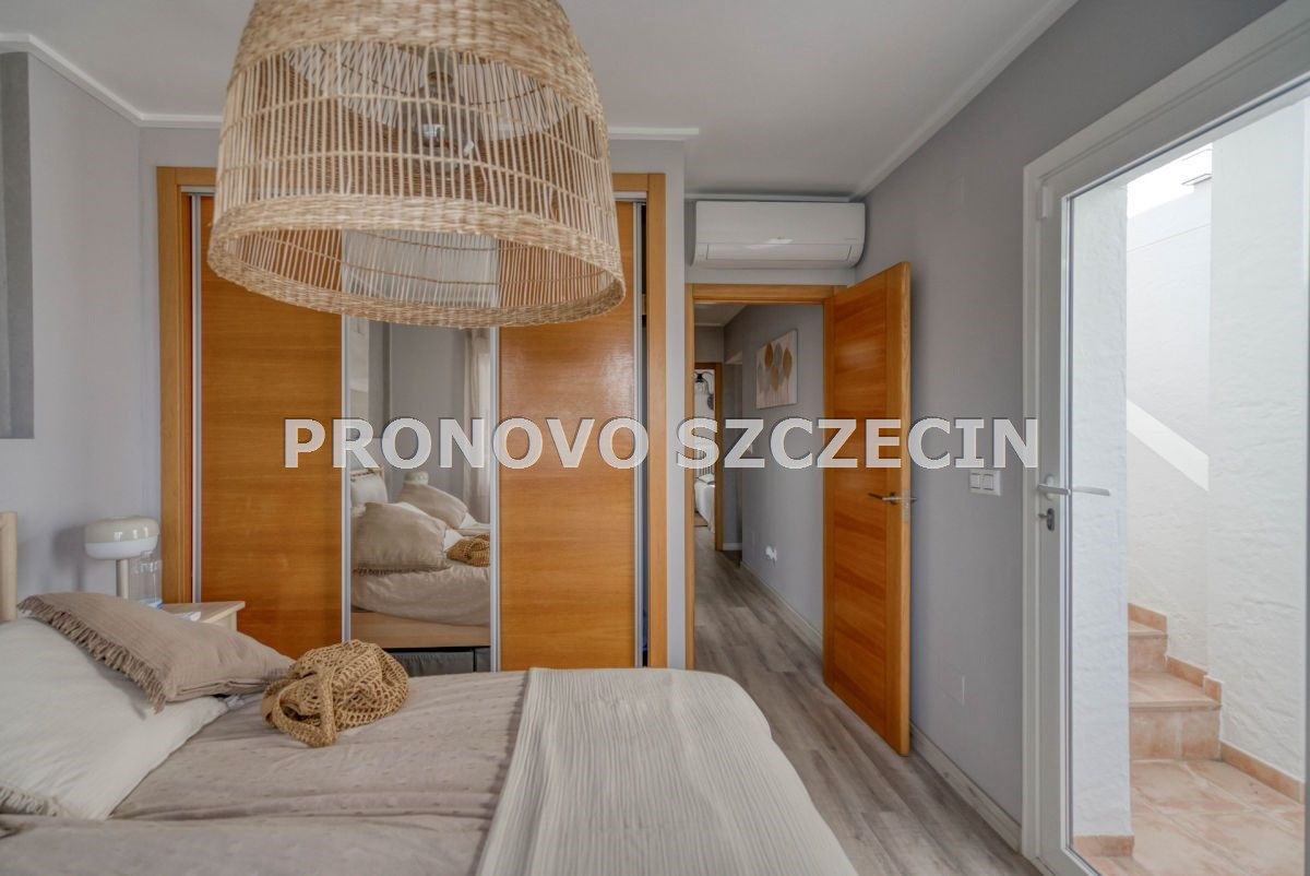 2poziomowy bliźniak,basen,Torrevieja, Alicante (16)