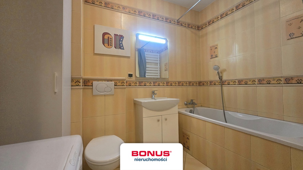 Atrakcyjny apartament przy parku Kasprowicza. (7)