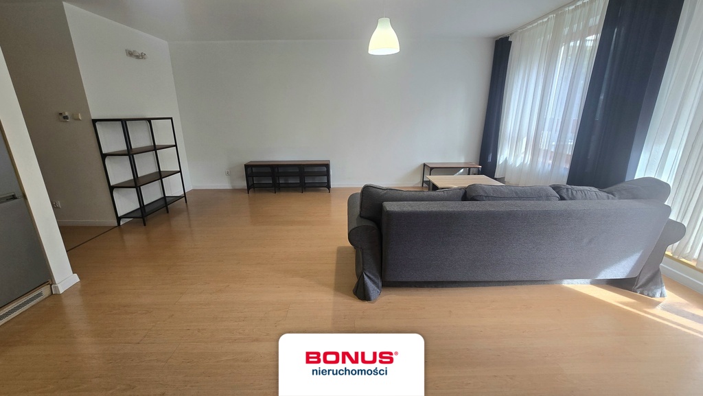 Atrakcyjny apartament przy parku Kasprowicza. (4)