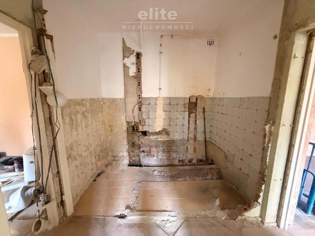 4 POKOJE CENTRUM ŚWIEŻO PO REMONCIE (11)