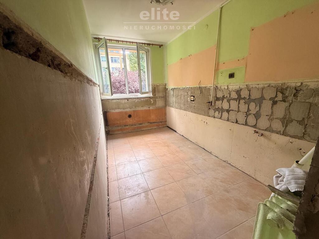 4 POKOJE CENTRUM ŚWIEŻO PO REMONCIE (17)