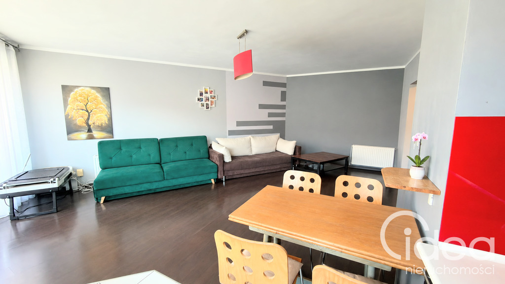 2 pokoje, Śródmieście, balkon,winda, 2010r.b. (1)