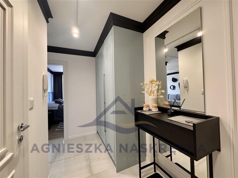 40,68 m2 | 2 pokoje | taras | budynek z windą | mi (14)