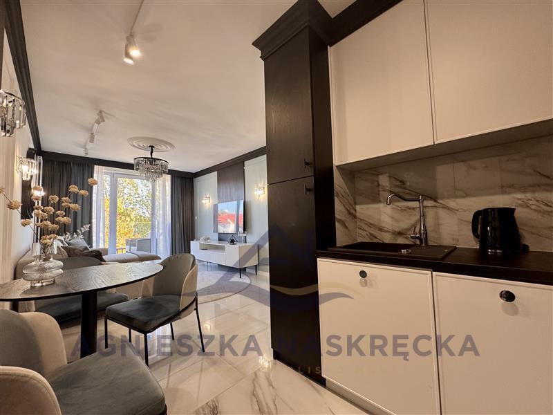 40,68 m2 | 2 pokoje | taras | budynek z windą | mi (8)
