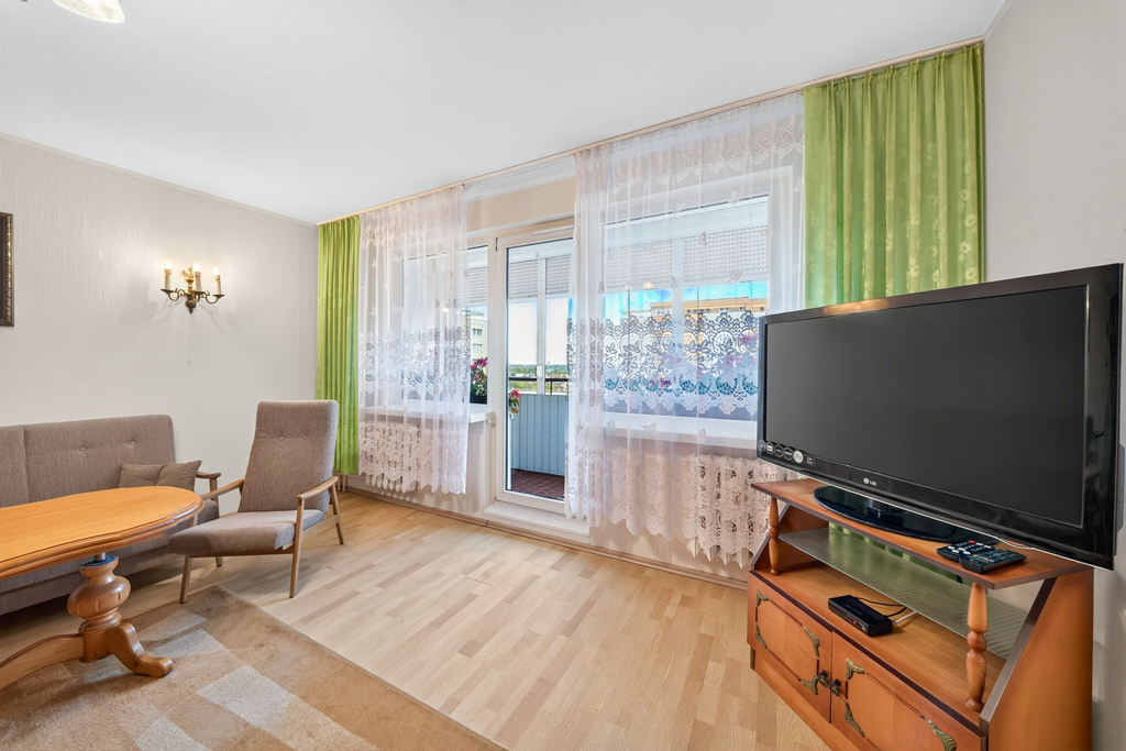 2 pokoje, winda, duży balkon i widok - Zdroje! (8)