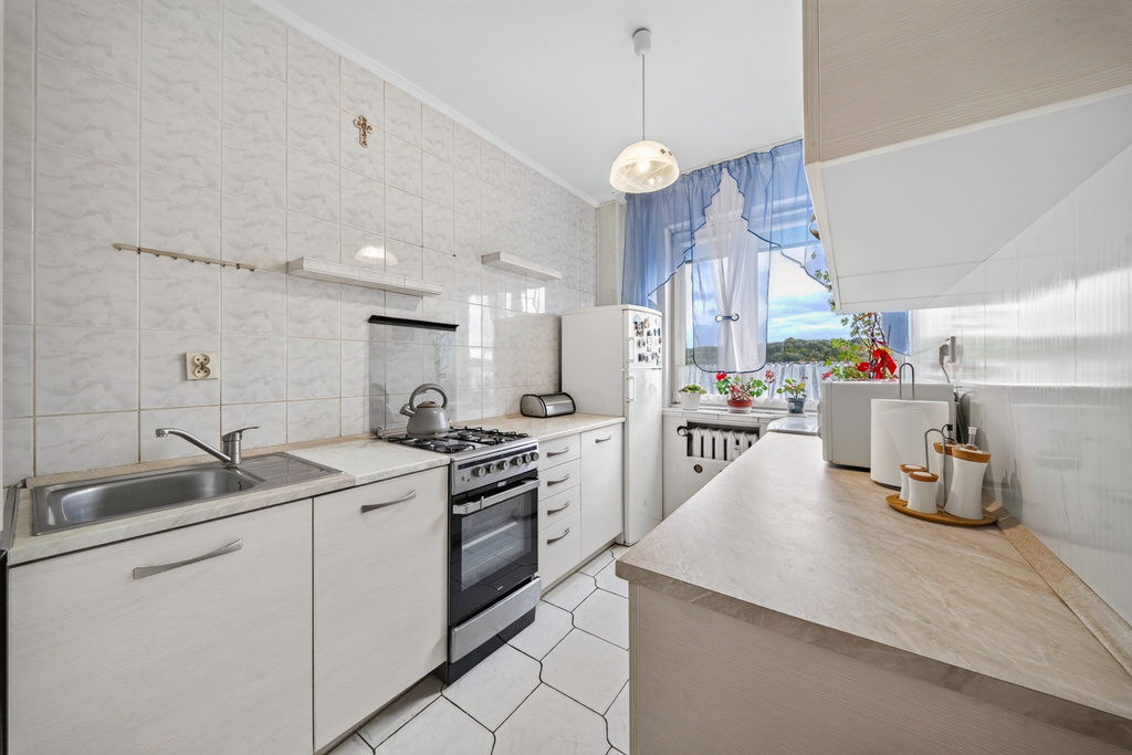 2 pokoje, winda, duży balkon i widok - Zdroje! (11)