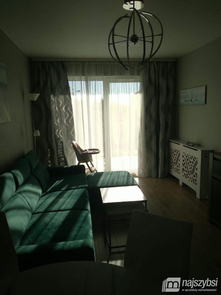 KOŁOBRZEG- mieszkanie 50 m2 z miejscem postojowym (14)