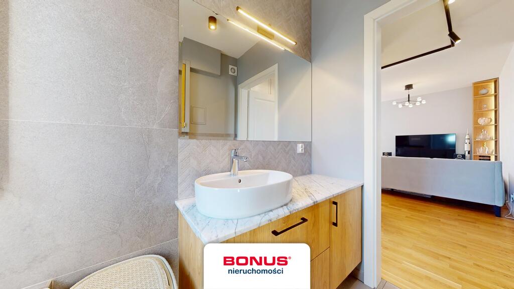 Nowoczesne 2 pokoje z balkonem i garażem (14)