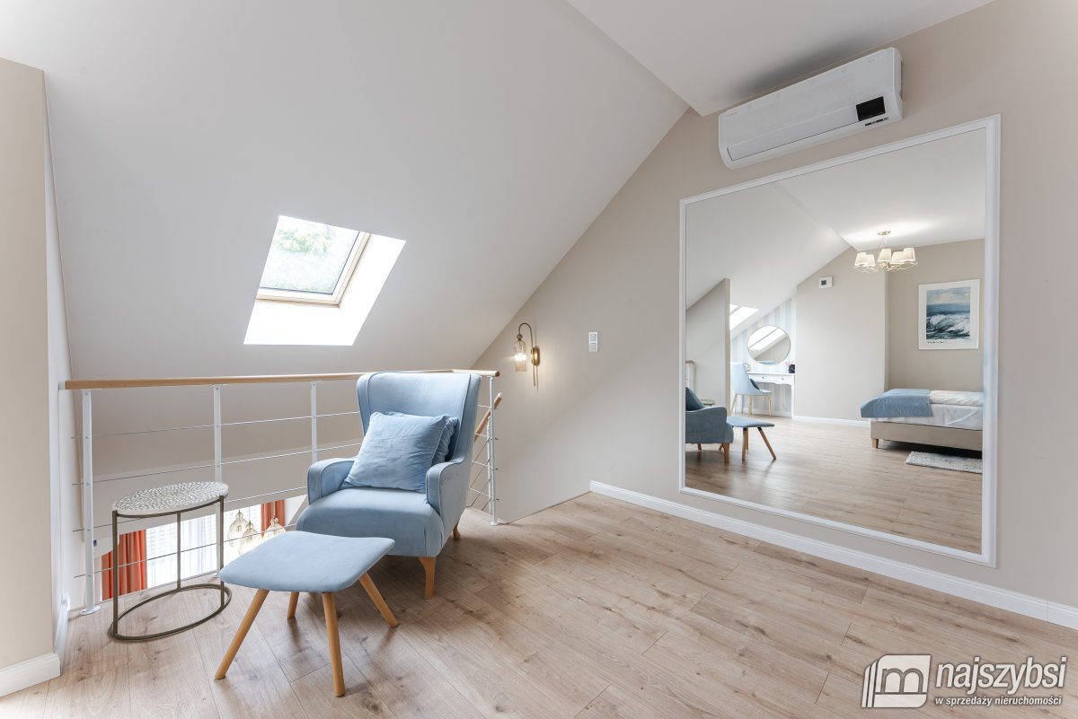 SIANOŻĘTY-APARTAMENT DWUPOZIOMOWY 600m OD MORZA ! (14)
