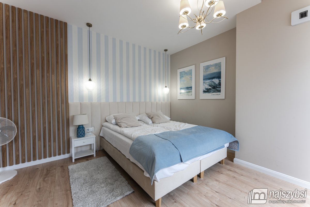 SIANOŻĘTY-APARTAMENT DWUPOZIOMOWY 600m OD MORZA ! (15)