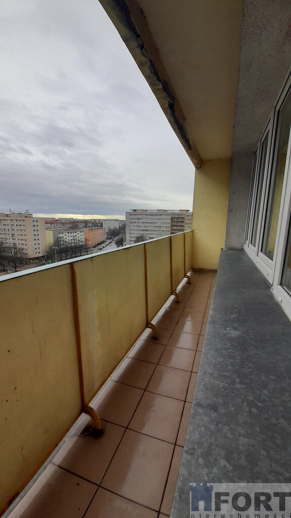 Centrum - 3 pokoje, balkon -  do wynajmu (8)