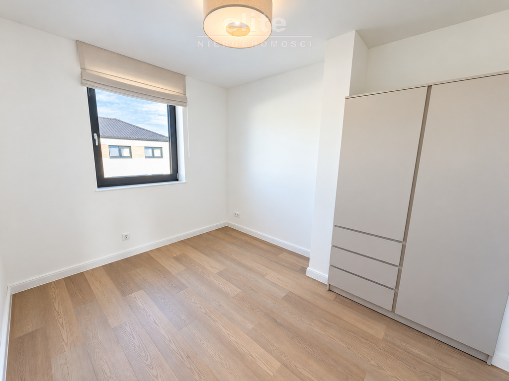 Gumieńce nowy piękny dom 4 pok. 88 m2 z ogrodem 2 m.postojowe (23)