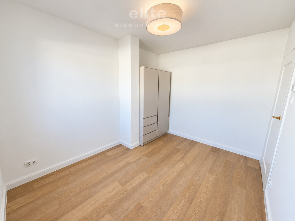 Gumieńce nowy piękny dom 4 pok. 88 m2 z ogrodem 2 m.postojowe (24)