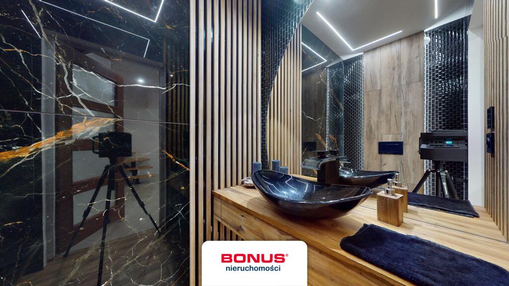 Dom wolnostojący 150 m2, 2 źródła ciepła i piwnica (7)