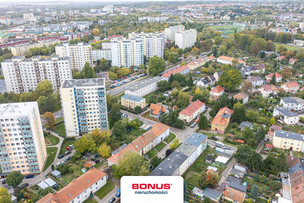 Dom wolnostojący 150 m2, 2 źródła ciepła i piwnica (24)