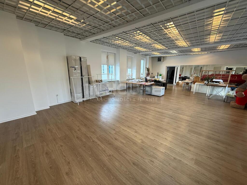 POWIERZCHNIA BIUROWA 162 m2 - mozliwość mniejszej (1)