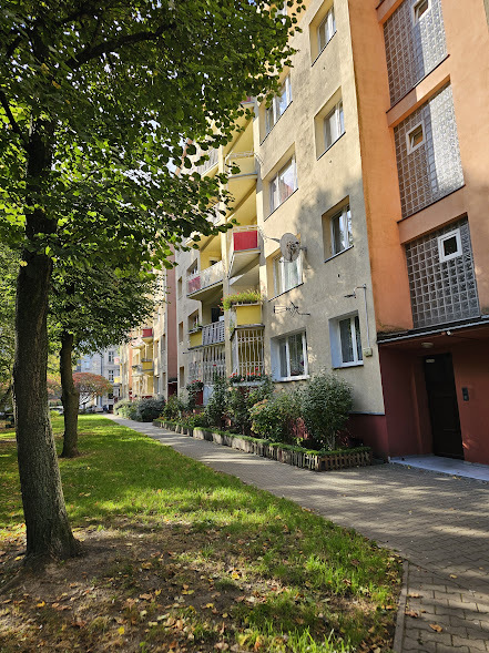 3-pokojowe mieszkanie przy ul. Małopolskiej (1)