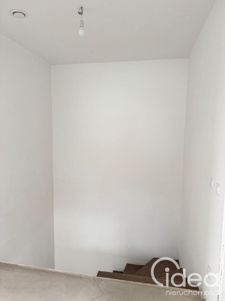 Załom, dom energooszczędny, bliźniak, 5 pokoi, taras, m.postojowe. (18)