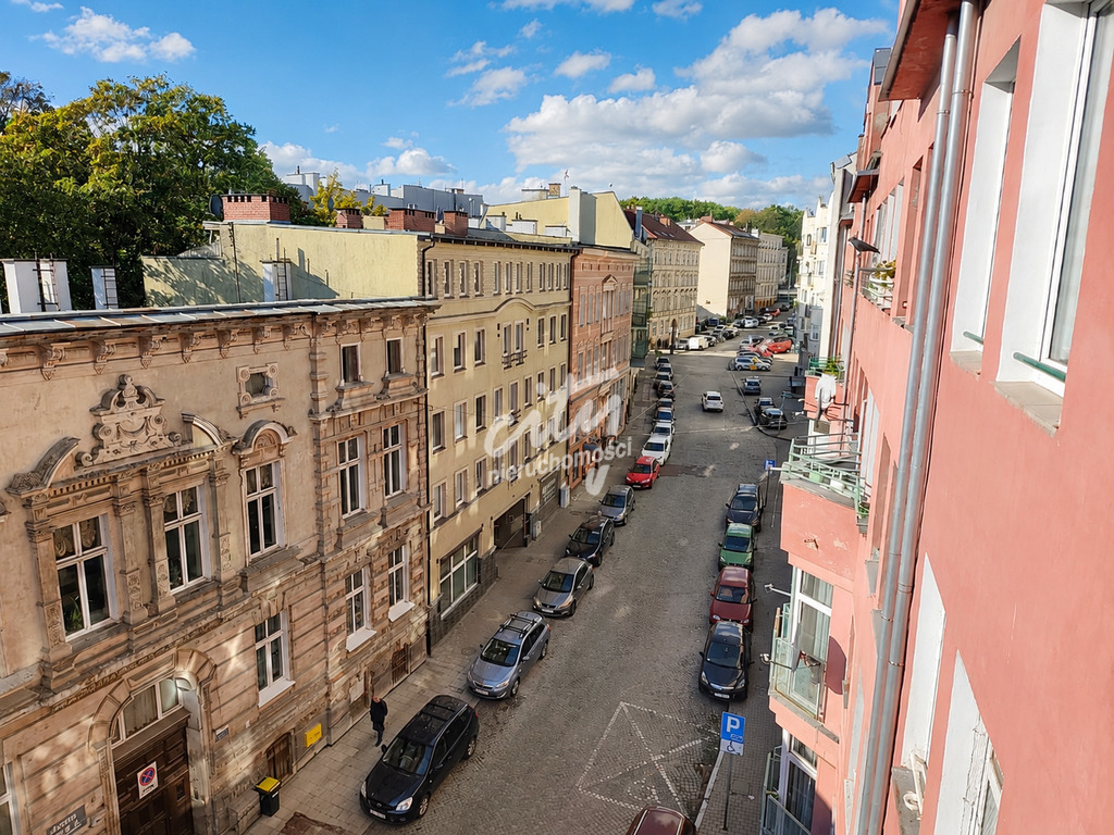 Dwa Pokoje na wynajem blisko teatru !!! (2)