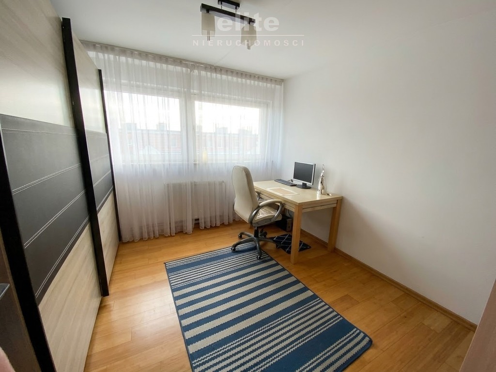 Centrum duże mieszkanie 4 pokojowe 75 m2 OKAZJA! (7)