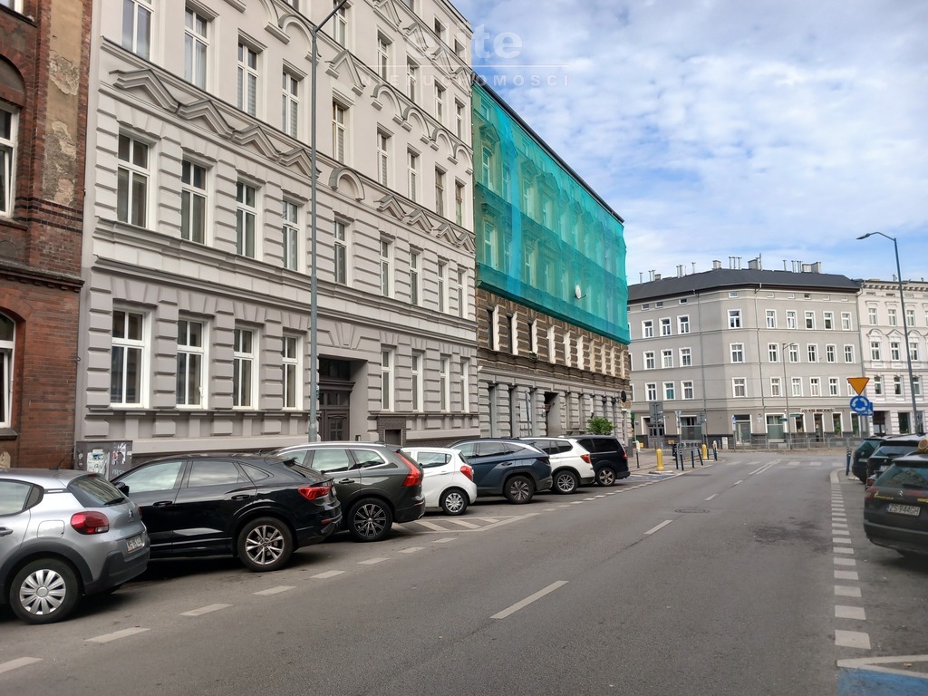 Centrum duże mieszkanie 4 pokojowe 75 m2 OKAZJA! (18)
