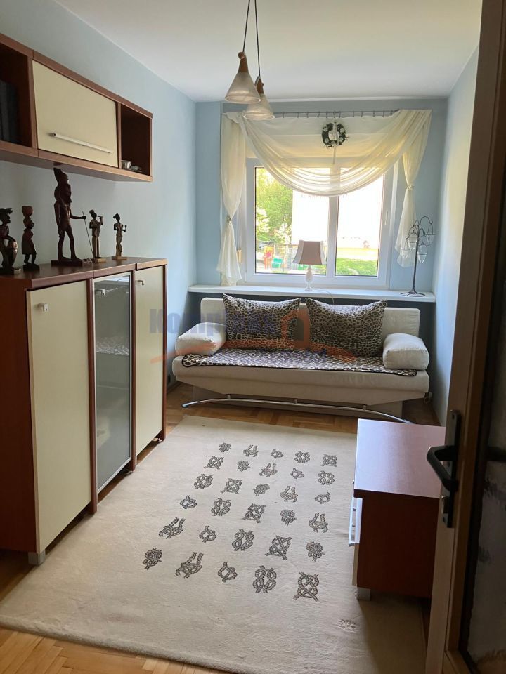 Na sprzedaż 4-pok. o pow.95 m2 taras 20m2,balkon. (6)