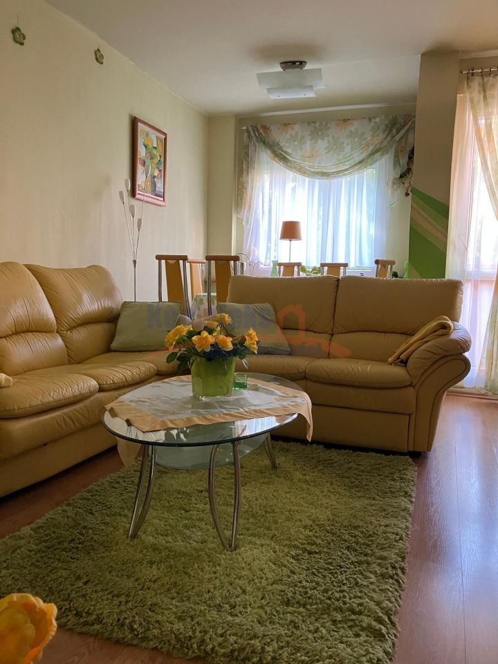 Na sprzedaż 4-pok. o pow.95 m2 taras 20m2,balkon. (5)