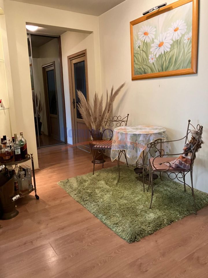 Na sprzedaż 4-pok. o pow.95 m2 taras 20m2,balkon. (9)