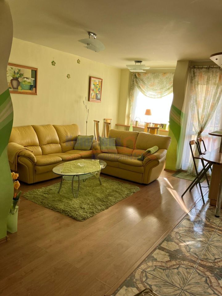 Na sprzedaż 4-pok. o pow.95 m2 taras 20m2,balkon. (2)