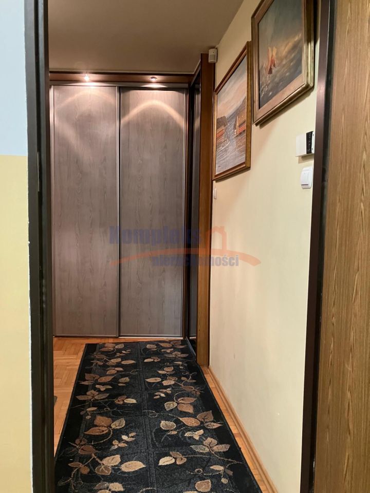 Na sprzedaż 4-pok. o pow.95 m2 taras 20m2,balkon. (14)