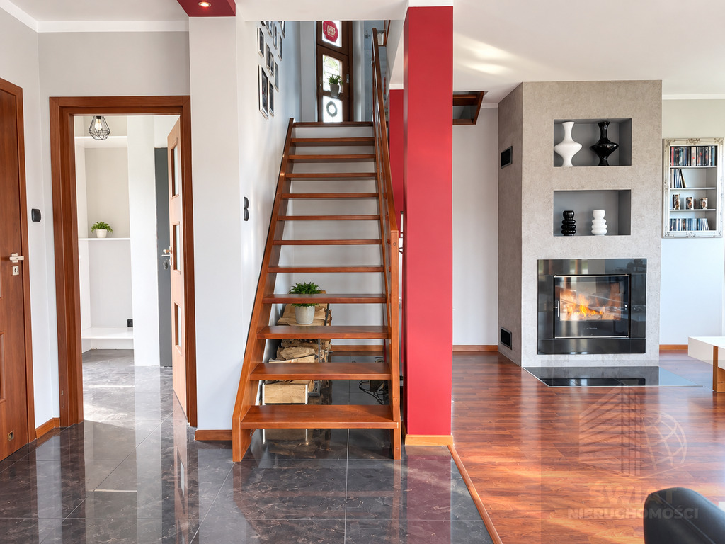 Dom wolnostojący 130 m2 w otoczeniu natury-MODRZEWIE (8)