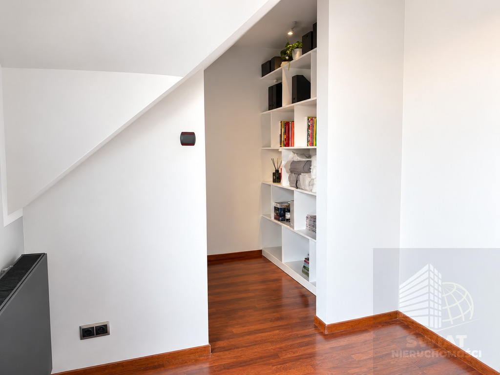 Dom wolnostojący 130 m2 w otoczeniu natury-MODRZEWIE (14)