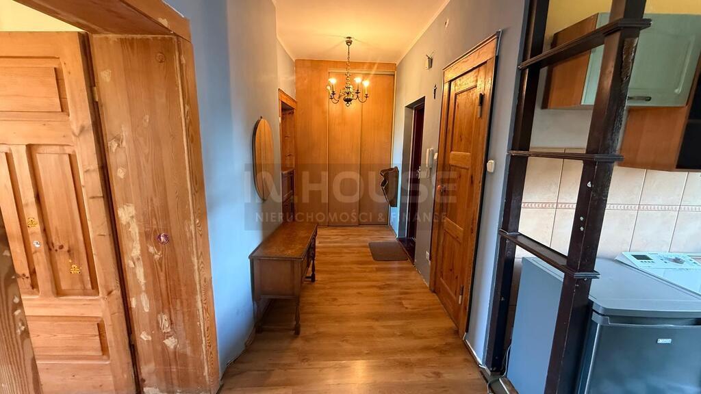 2 sypialnie - blisko dworca SKM (6)