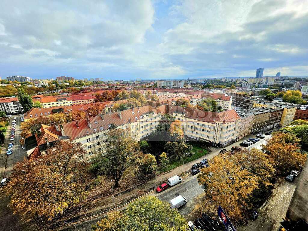 Kawalerka 29 m2 | Panorama Szczecina | 11. piętro | 275.000 zł !!! (12)
