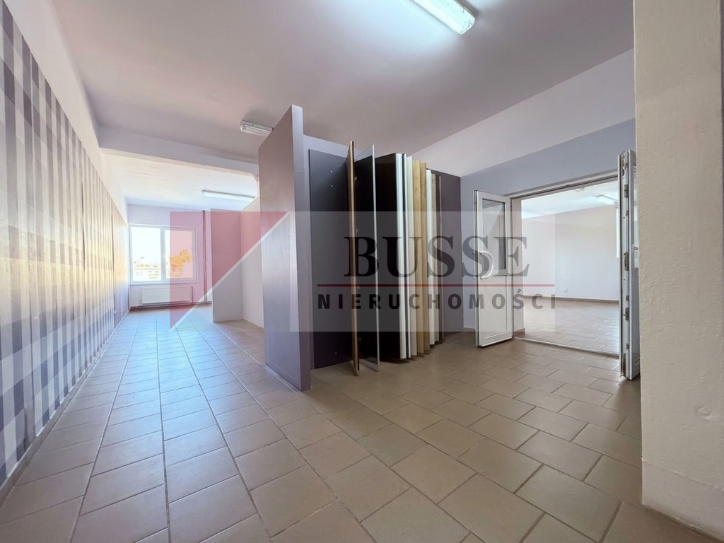 WYNAJMĘ LOKAL UŻYTKOWY - 316,83 m2 - CENTRUM KAMIENIA POMORSKIEGO (8)