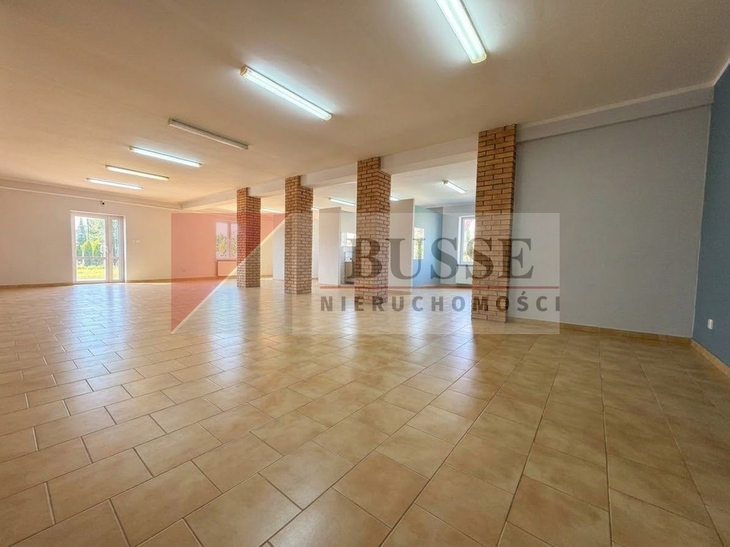 WYNAJMĘ LOKAL UŻYTKOWY - 316,83 m2 - CENTRUM KAMIENIA POMORSKIEGO (2)