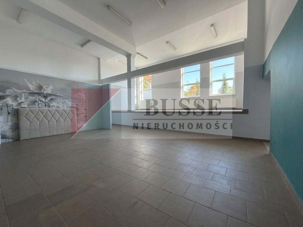 LOKAL NA WYNAJEM -319,93 m2 | ŚWIETNA LOKALIZACJA W KAMIENIU POMORSKIM (11)