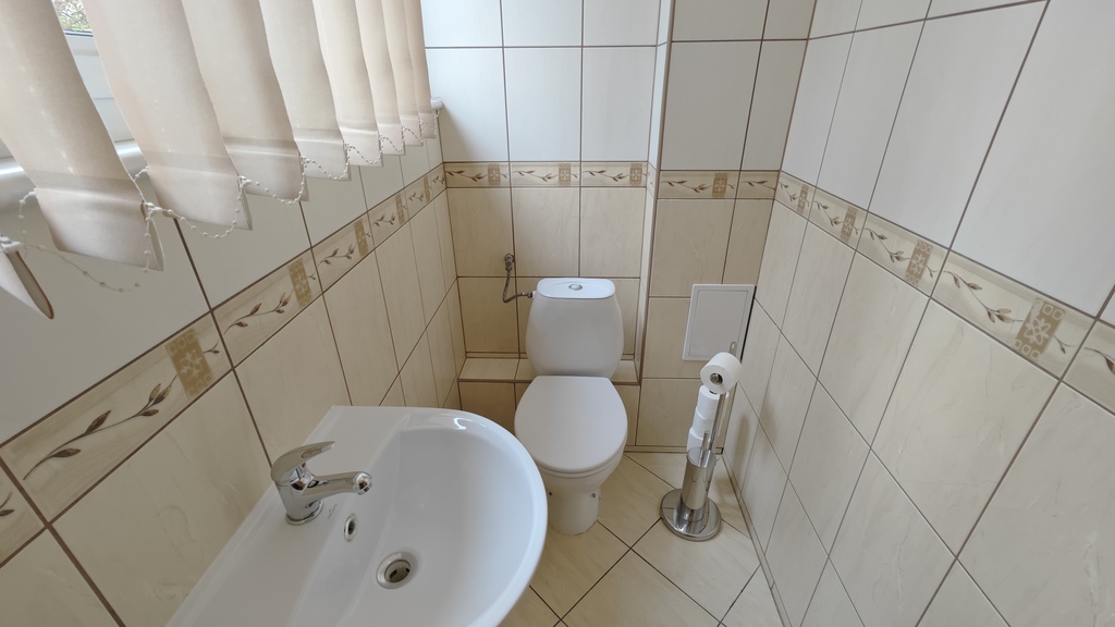 Lokal 61m2, ul. Dworcowa (vis a vis hotelu Ibis)! (10)