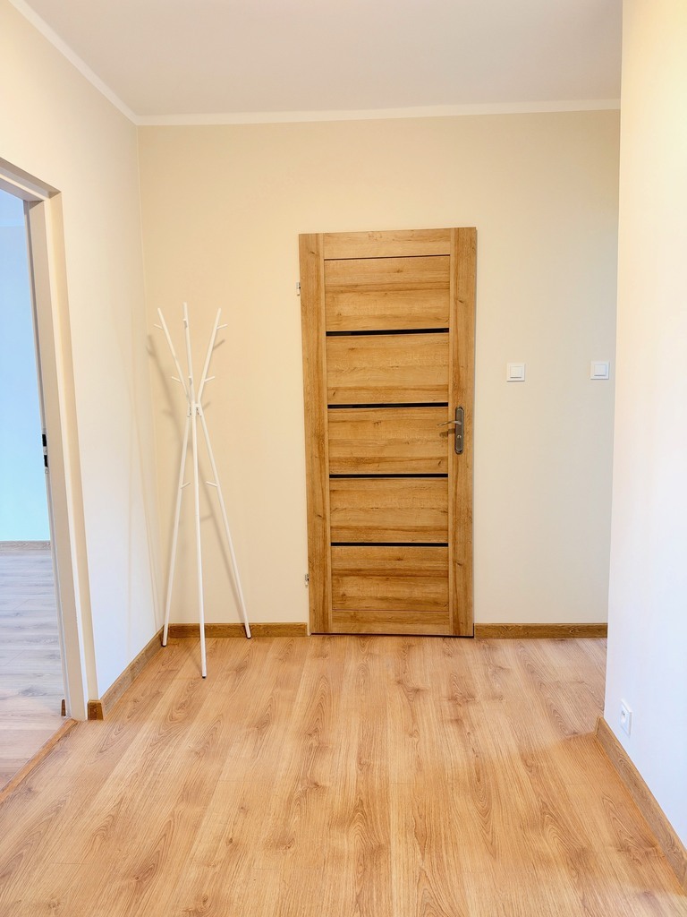 2 pokoje z balkonem po generalnym remoncie (13)