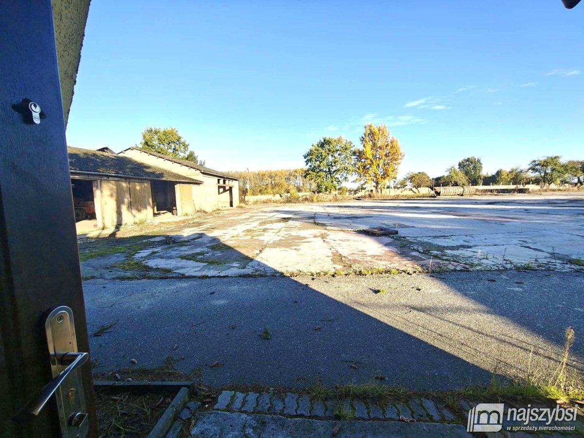 Maszewo okolice - obiekt z placem manewrowym 1,4ha (2)